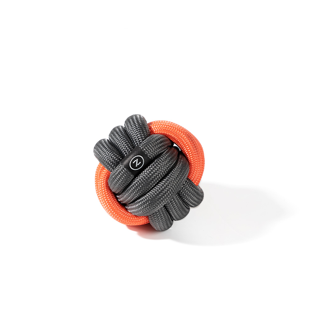 Pawzcity Interactive Rope Ball Manhattanhenge